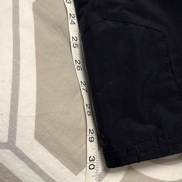 Descente Women’s black snow pants Size 8 small. - Picture 10 of 11